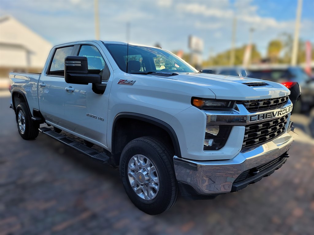 2021 Chevrolet Silverado HD LT 4WD Crew Cab Standard Box's photo