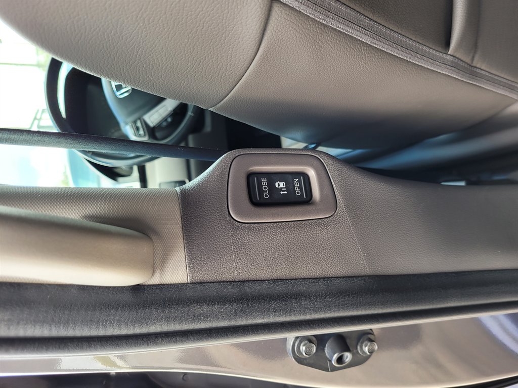 2013 Honda Odyssey EX-L - Photo 14