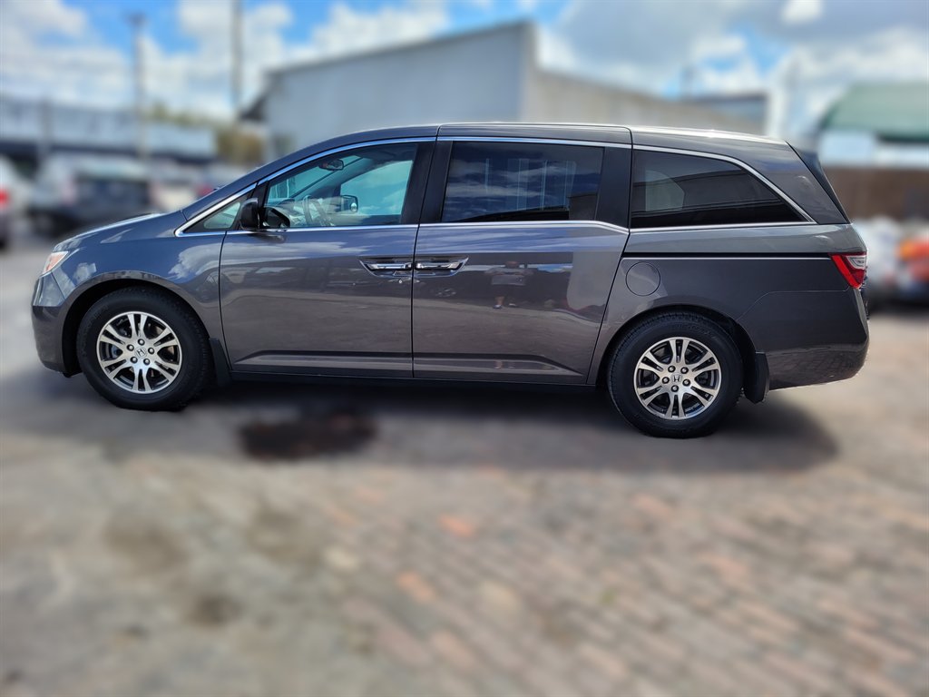 2013 Honda Odyssey EX-L - Photo 6