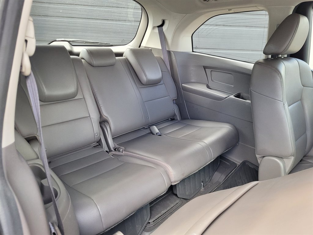 2013 Honda Odyssey EX-L - Photo 19