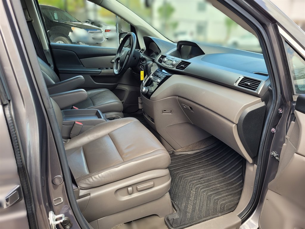 2013 Honda Odyssey EX-L - Photo 17