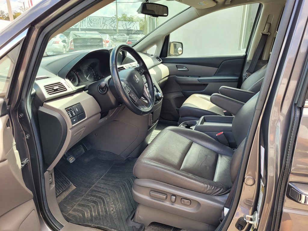 2013 Honda Odyssey EX-L - Photo 9